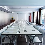 UR Palacio Avenida