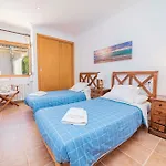 New Benestar, Pool And Beach Platja De Muro
