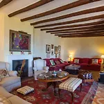 Villa Piratas
