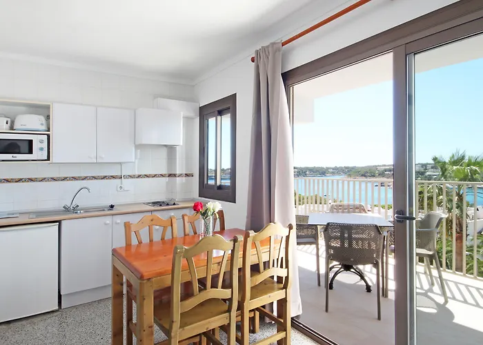 Aparthotel Niu D\'Aus