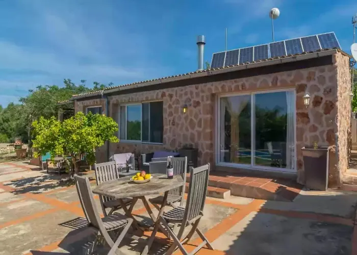 Villa With Private Pool In Llucmajor
