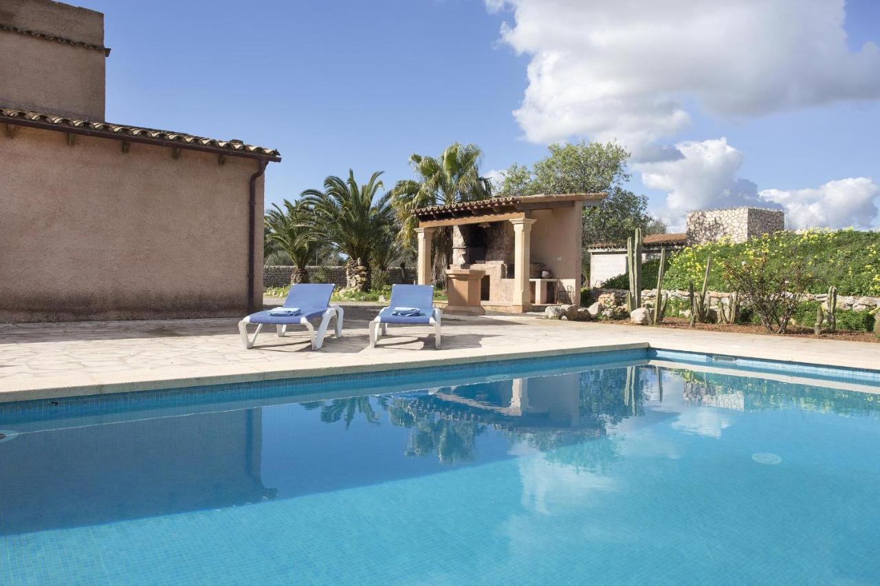 Servera Holiday home