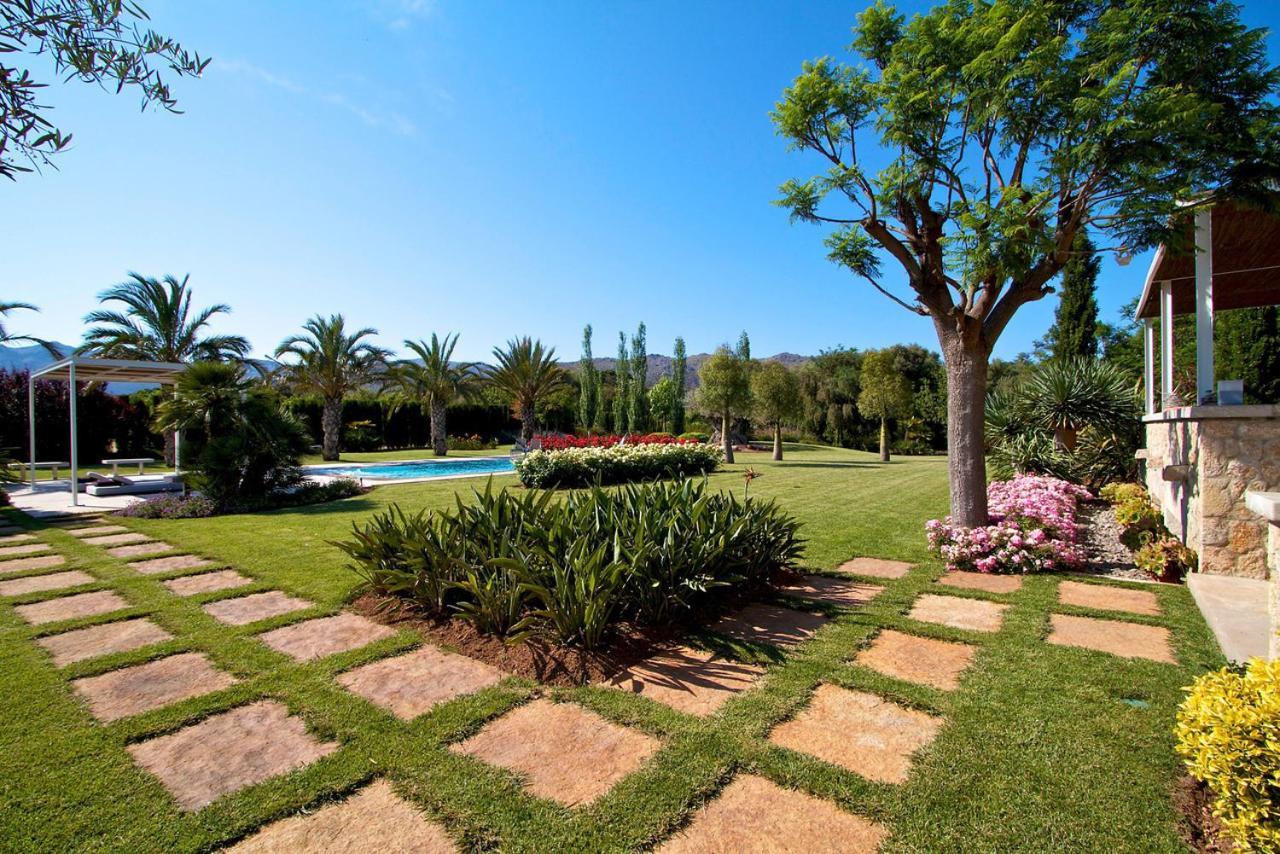 Playa Llenaire Villa