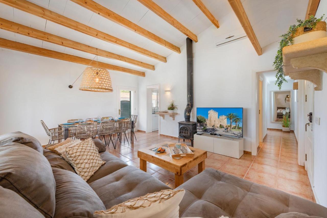 Mar - With Spectacular Pool Area & Bar Villa *