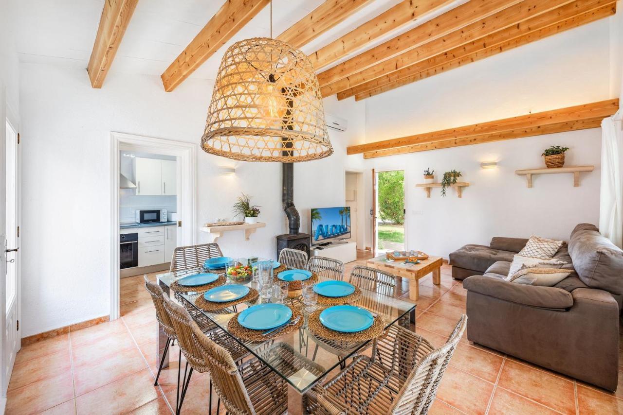 Mar - With Spectacular Pool Area & Bar Villa