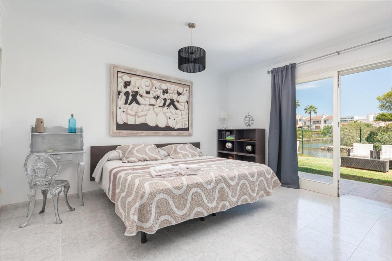 Blau - Port de Alcudia (Mallorca)