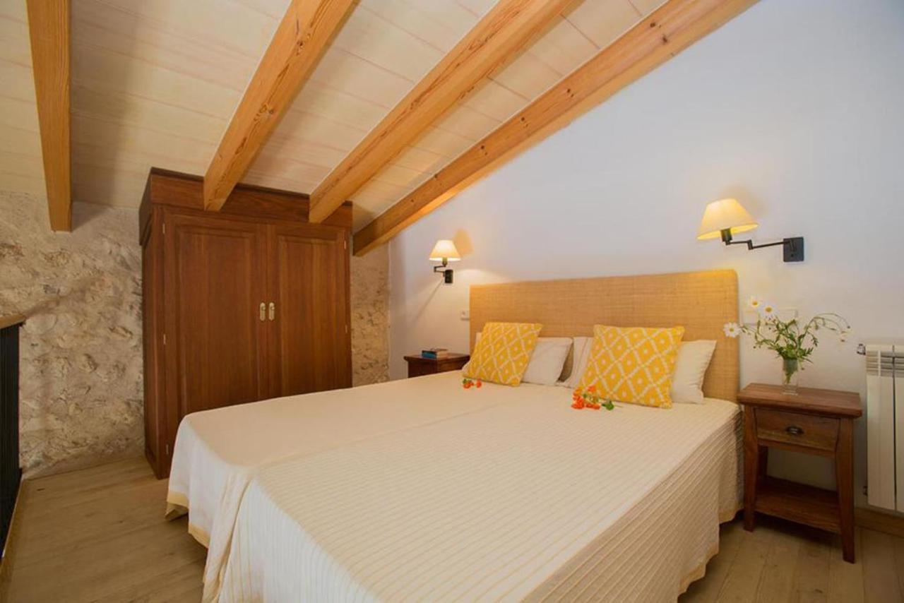 Es Pla De Llodra Farm stay