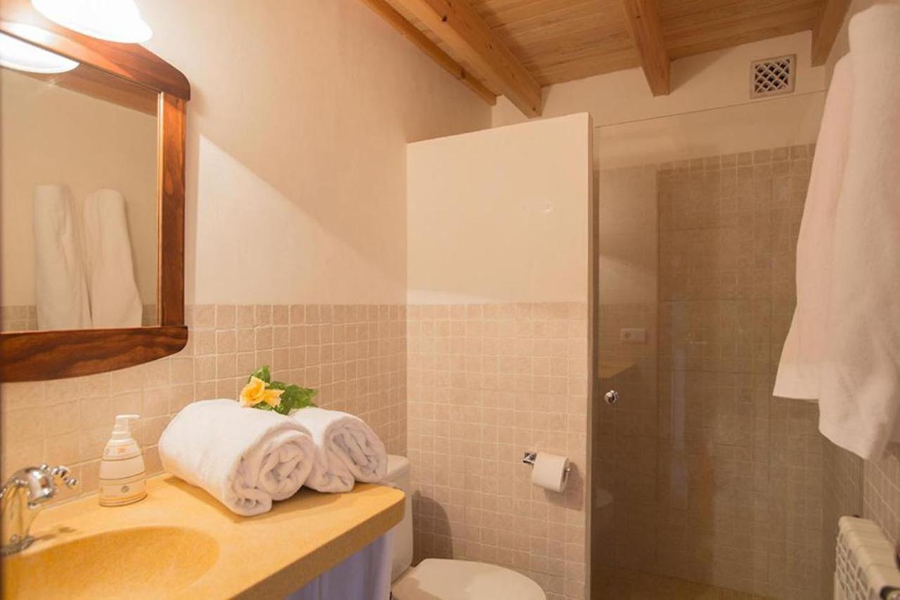Es Pla De Llodra Farm stay