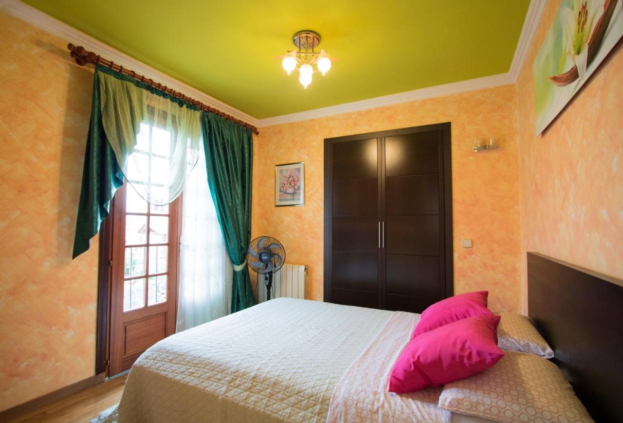 Villa Bonita Casa En Porto Colom Con Piscina, Ac, Wifi Y Netflix