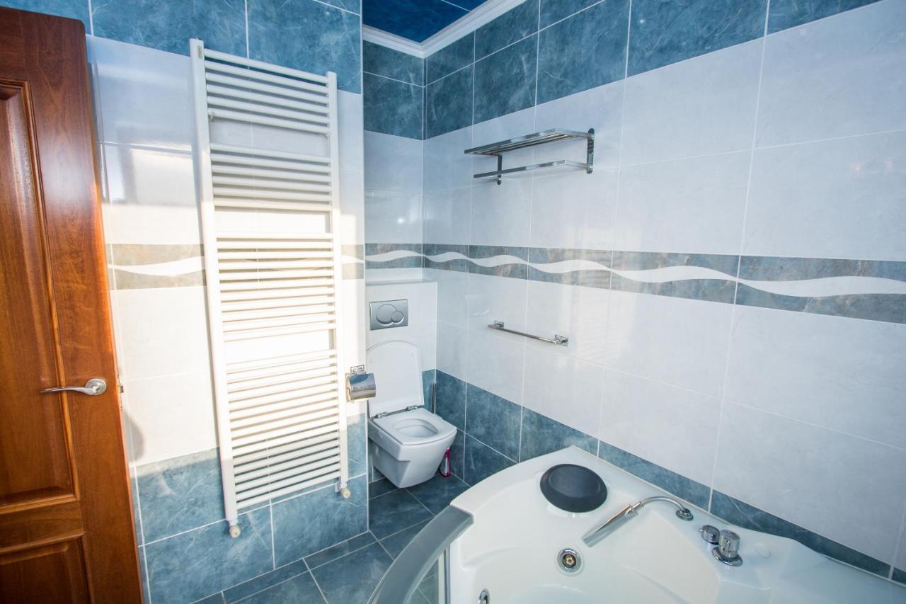 Bonita Casa En Porto Colom Con Piscina, Ac, Wifi Y Netflix