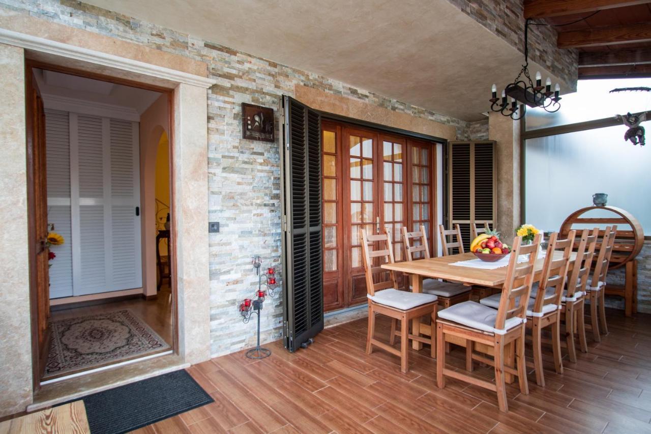 Bonita Casa En Porto Colom Con Piscina, Ac, Wifi Y Netflix