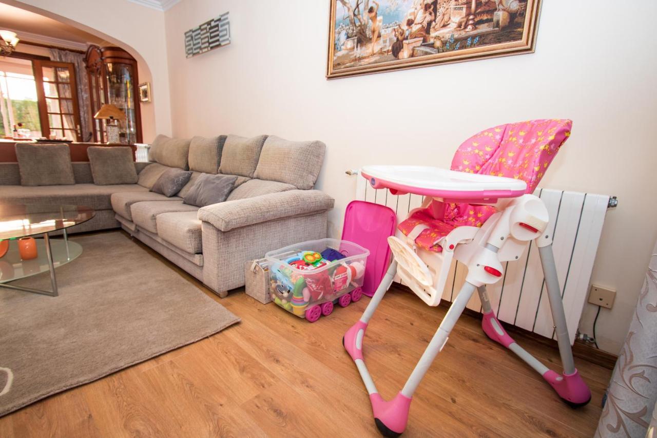 Bonita Casa En Porto Colom Con Piscina, Ac, Wifi Y Netflix *