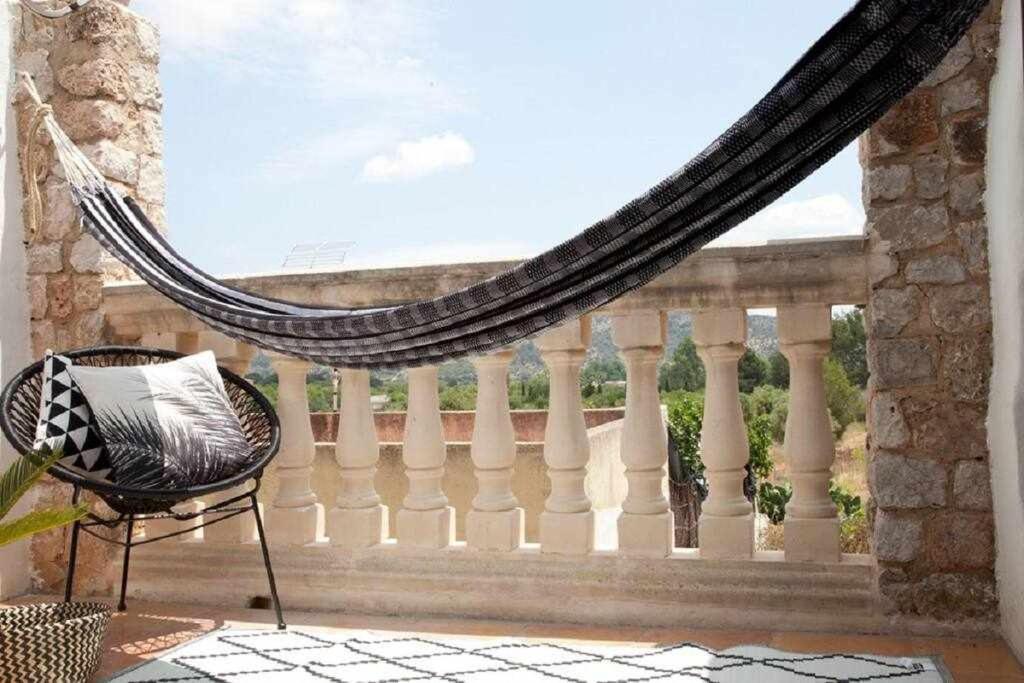 Casa De Pueblo * Alaro