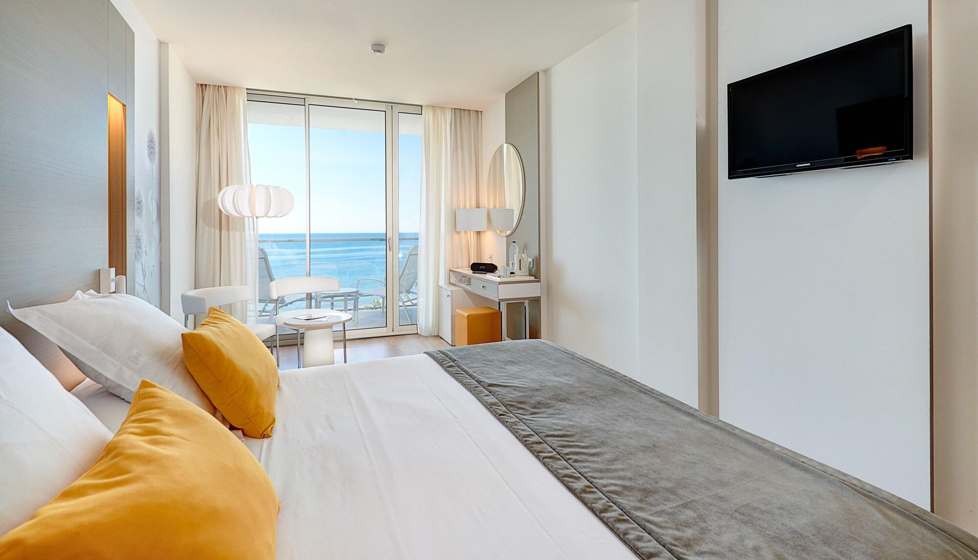 Protur Playa Cala Millor 4*