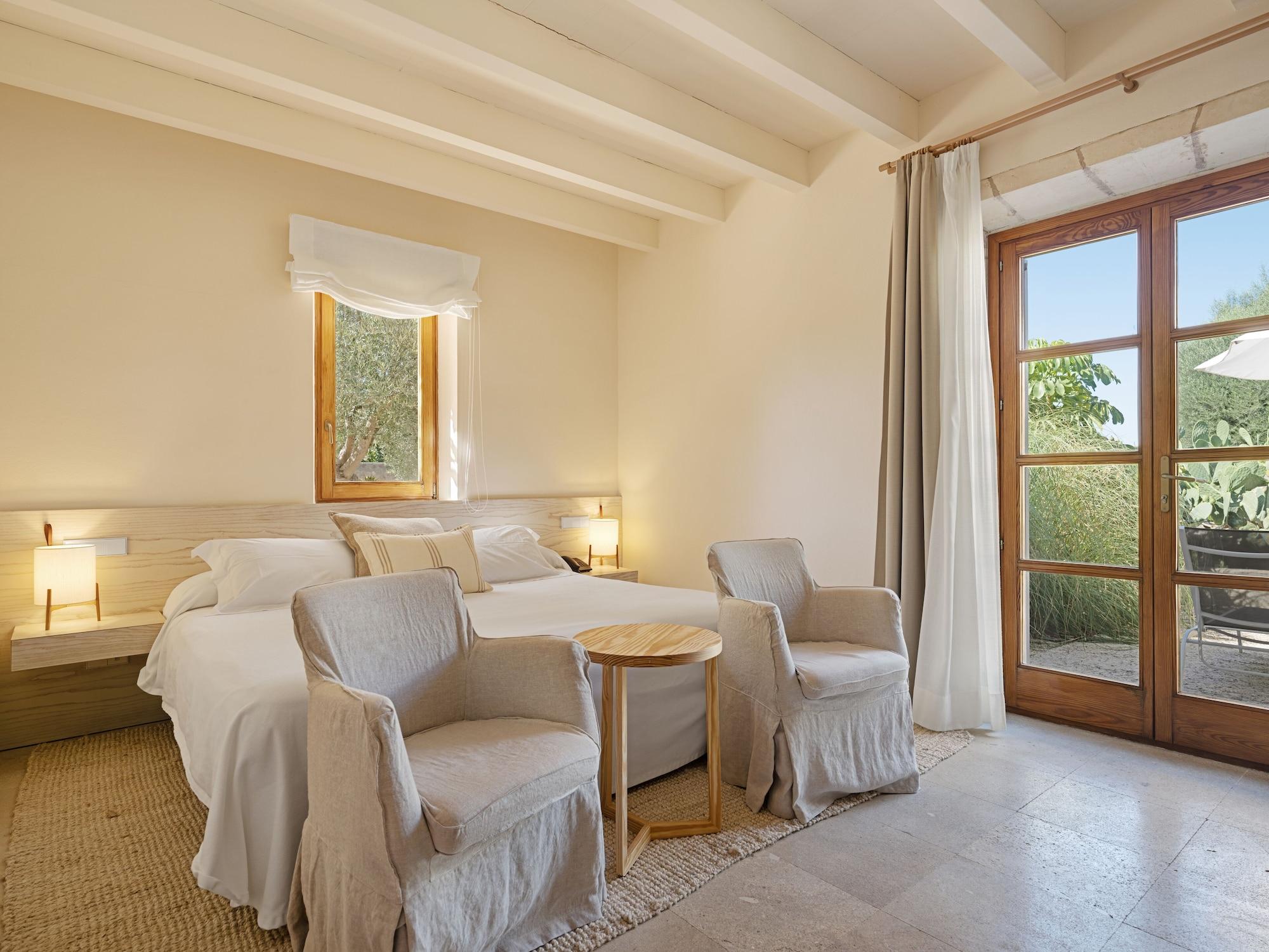 Son Penya Adults Only Petit & 4*