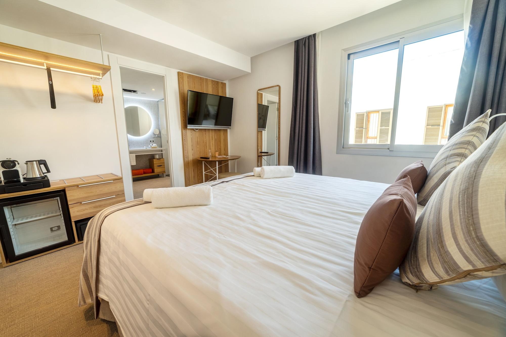 The Sky - Adults Only Hotel