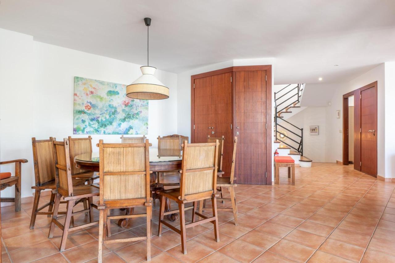 Es Canto Villa