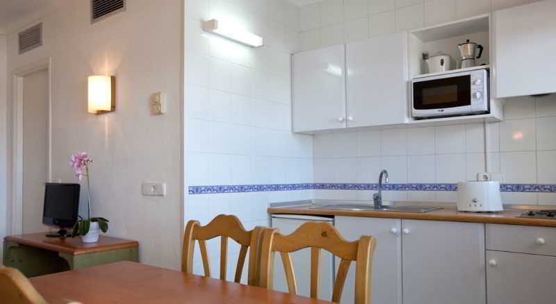 Niu D'aus Apartahotel 3*