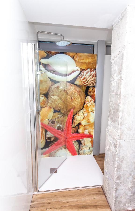 We - Turistico Hostel Palma de Mallorca