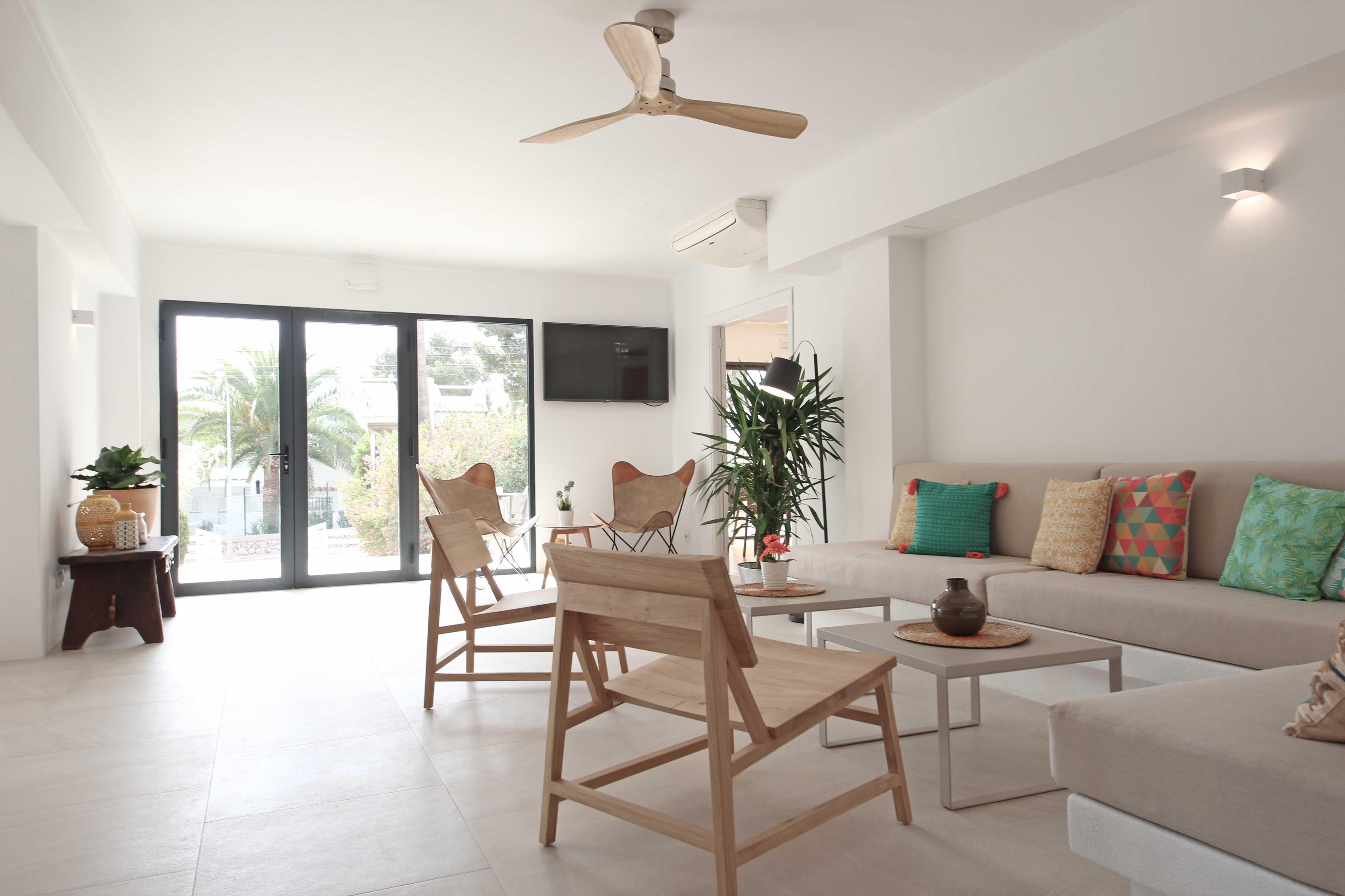 Niu D'aus Apartahotel 3*