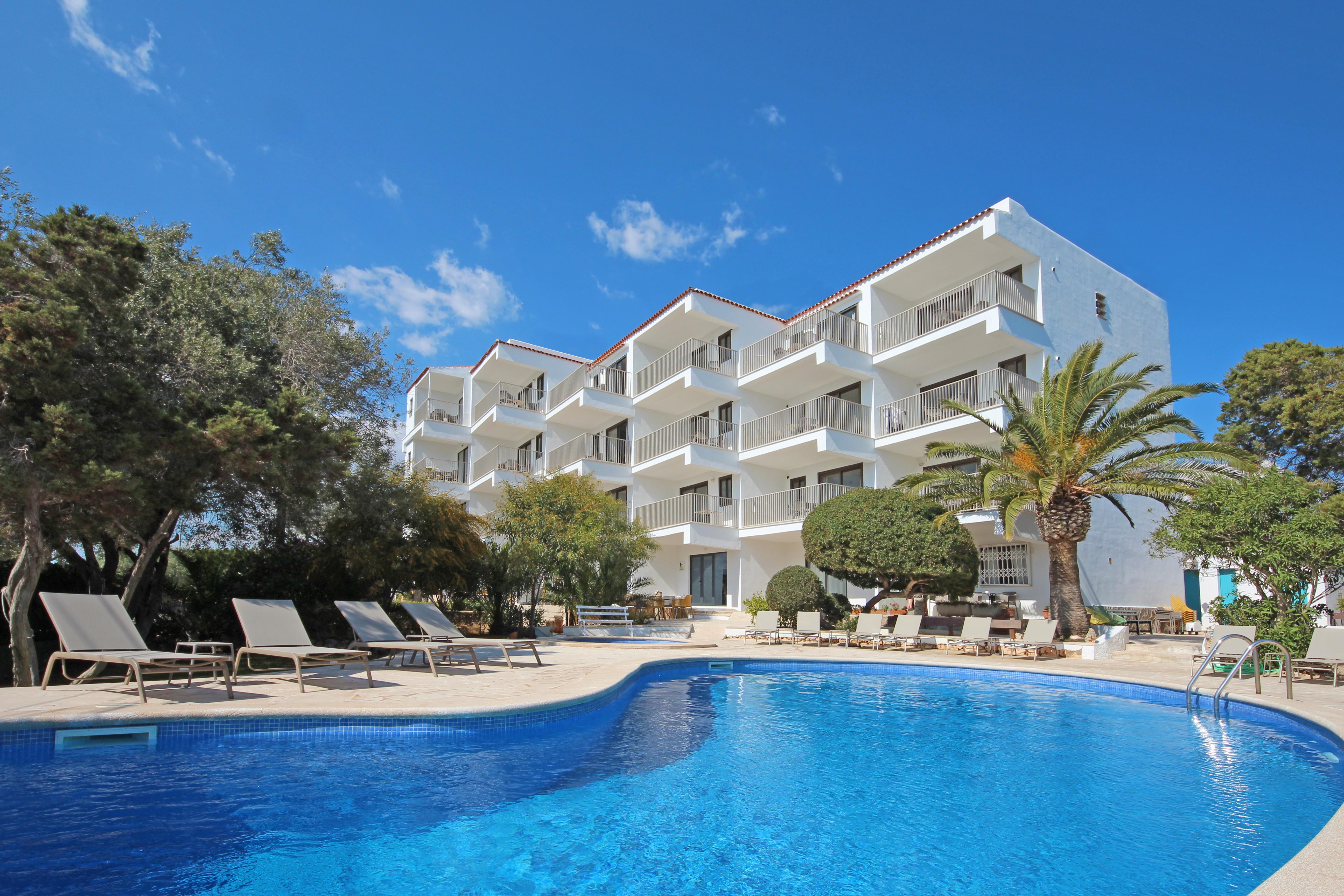 Apartahotel Niu D'aus 3*