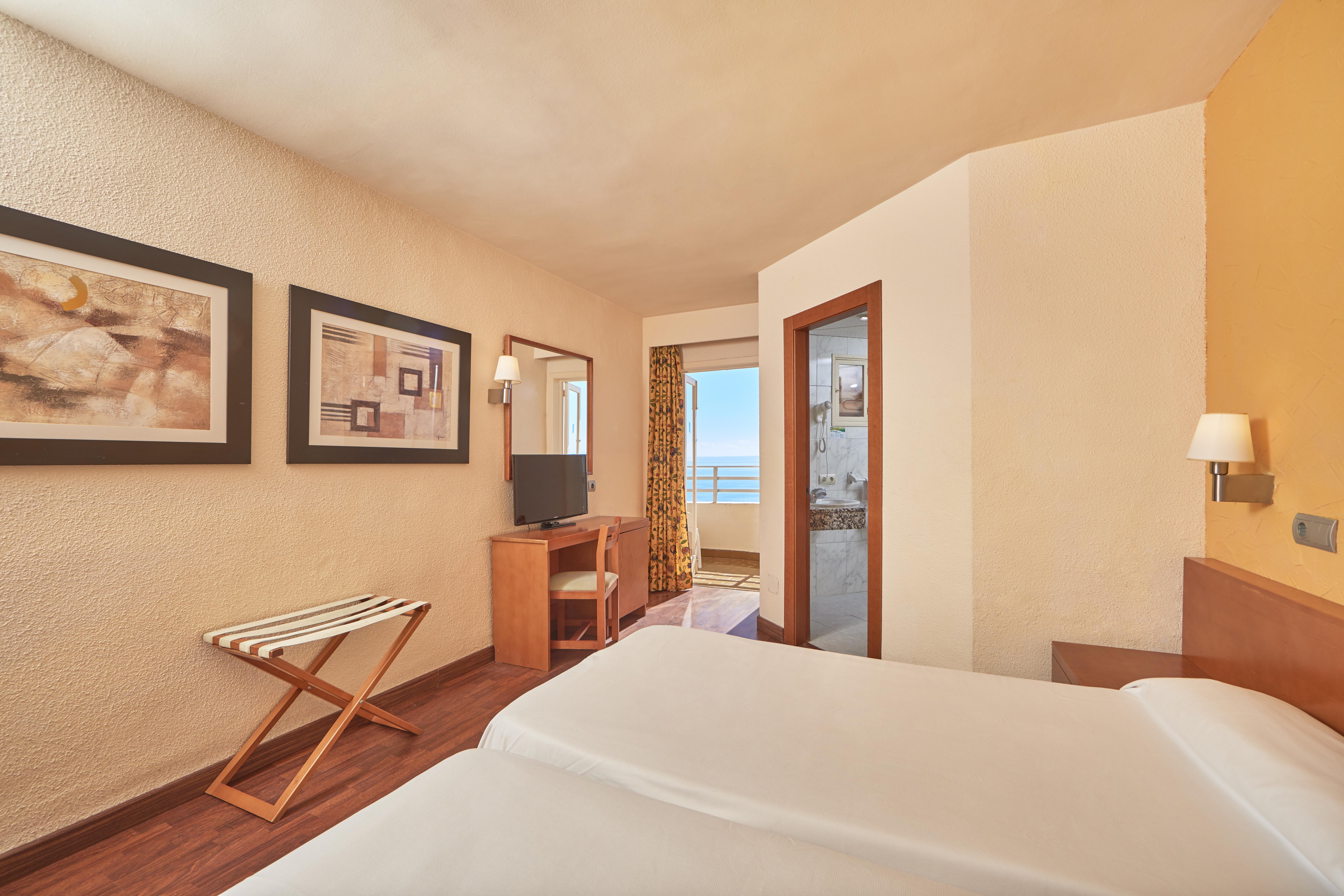 Hotel Mll Blue Bay 3*