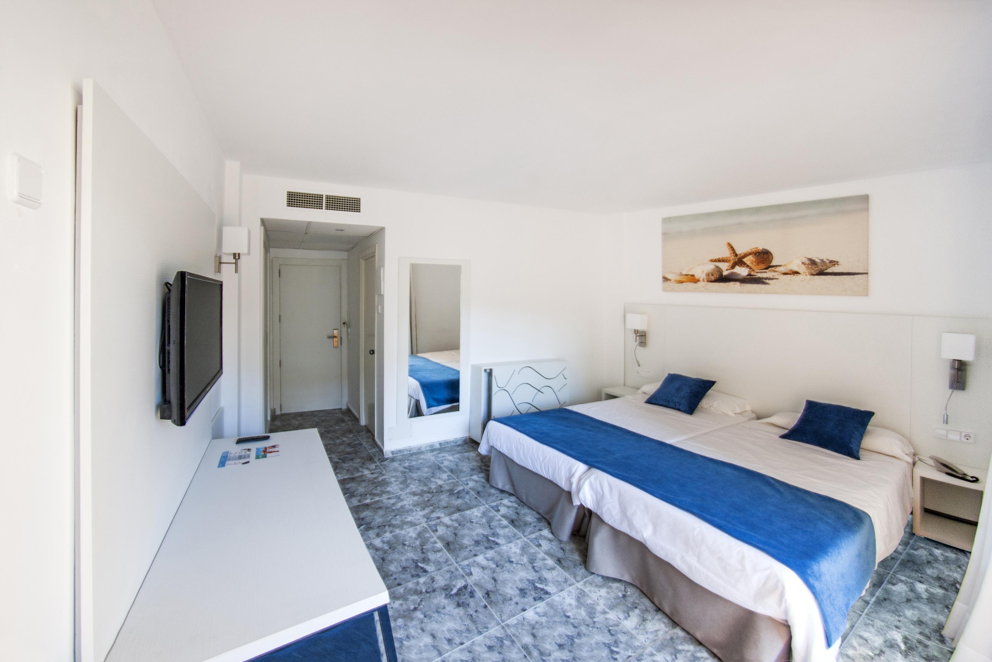 Ilusion Calma & Hotel