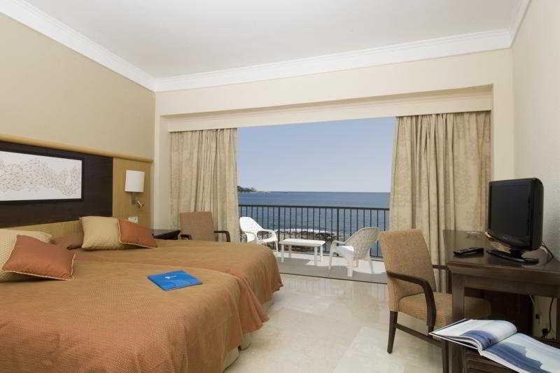 Grupotel Aguait & - Adults Only Hotel 4*