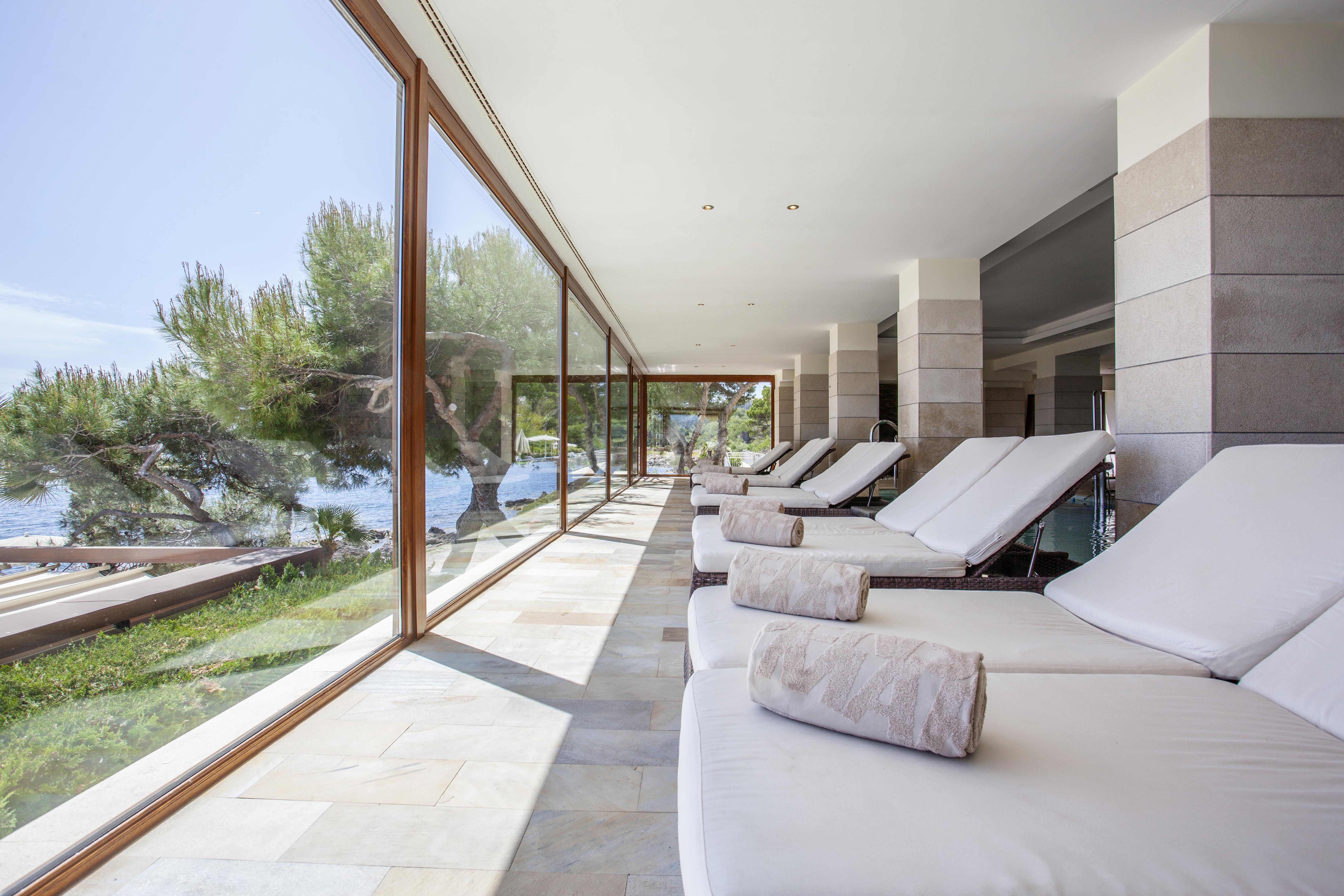 Grupotel Aguait & - Adults Only Hotel