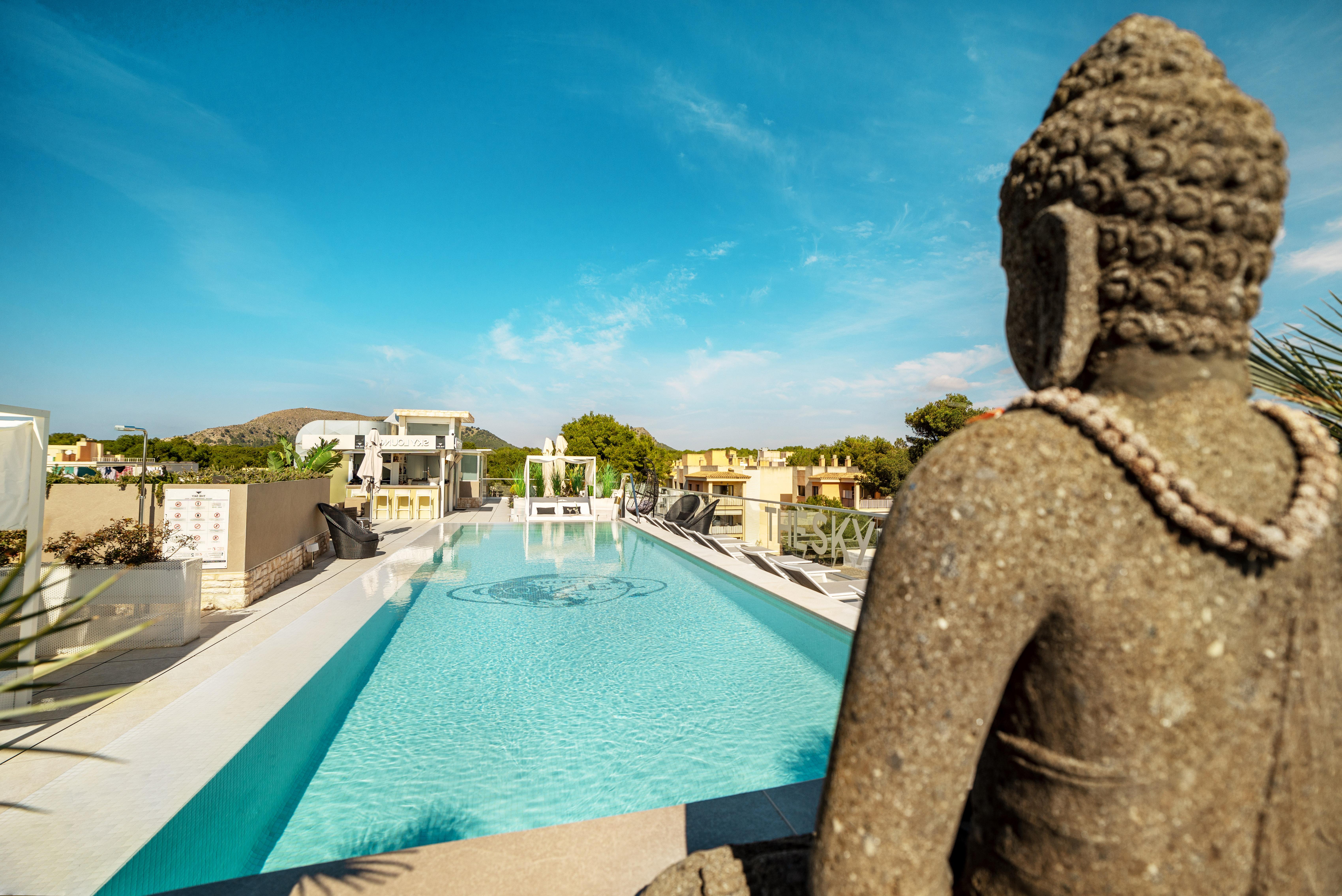 The Sky - Adults Only Hotel 4*