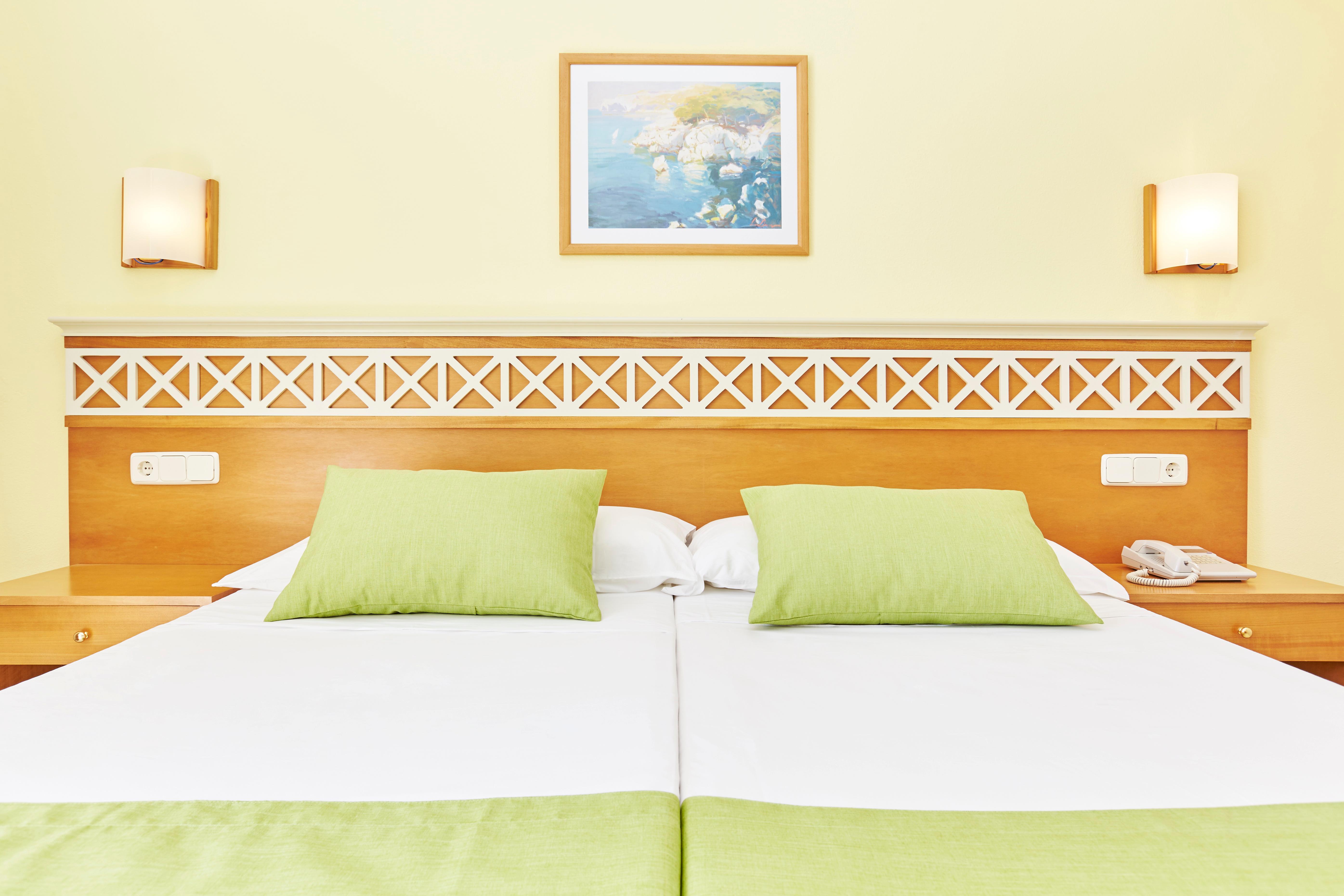 Hotel Universal Bikini Cala Millor (Mallorca)