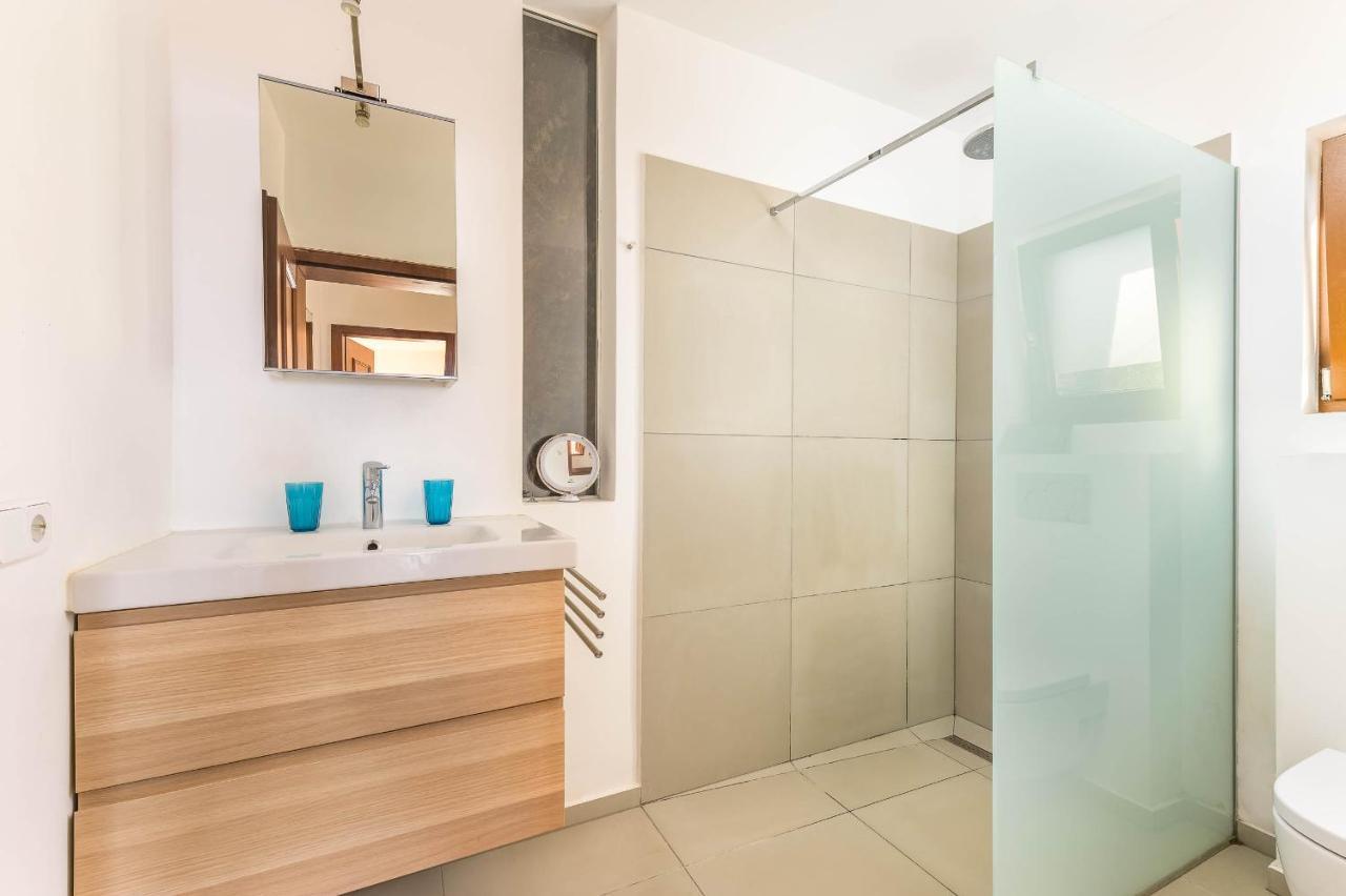 2712 - Sunny And Cute Flat In Port De Soller