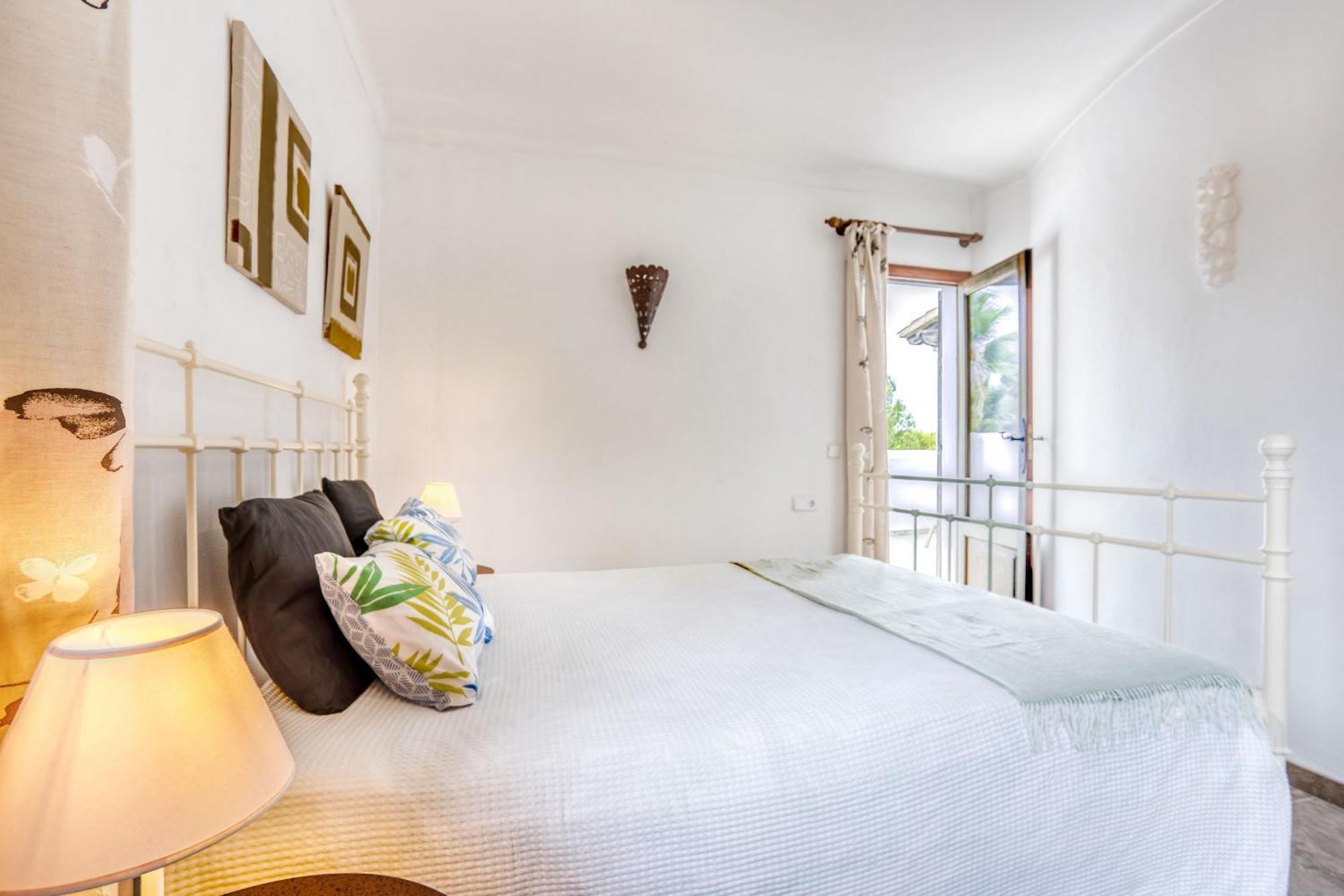 Oasis Cala With Shared Pool * Santanyi