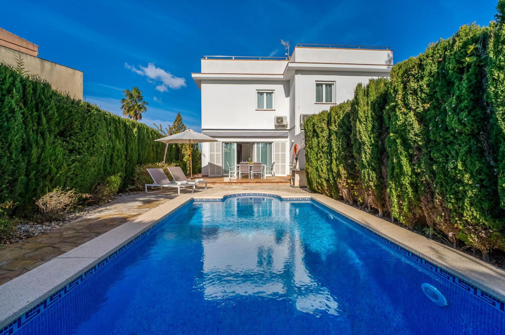 Villa Traumhafte Marisol Fuer 8 Gaeste Am