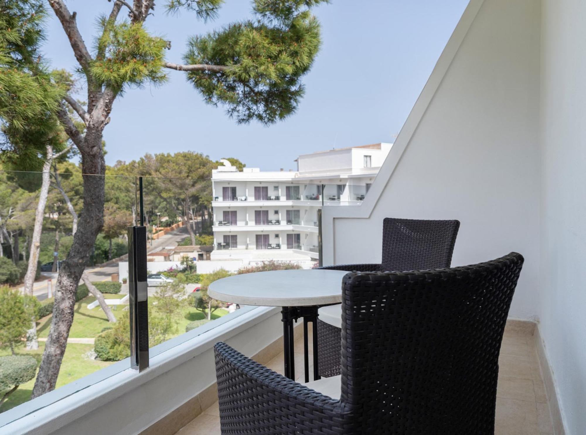 Hotel Grupotel Aguait & - Adults Only 4*