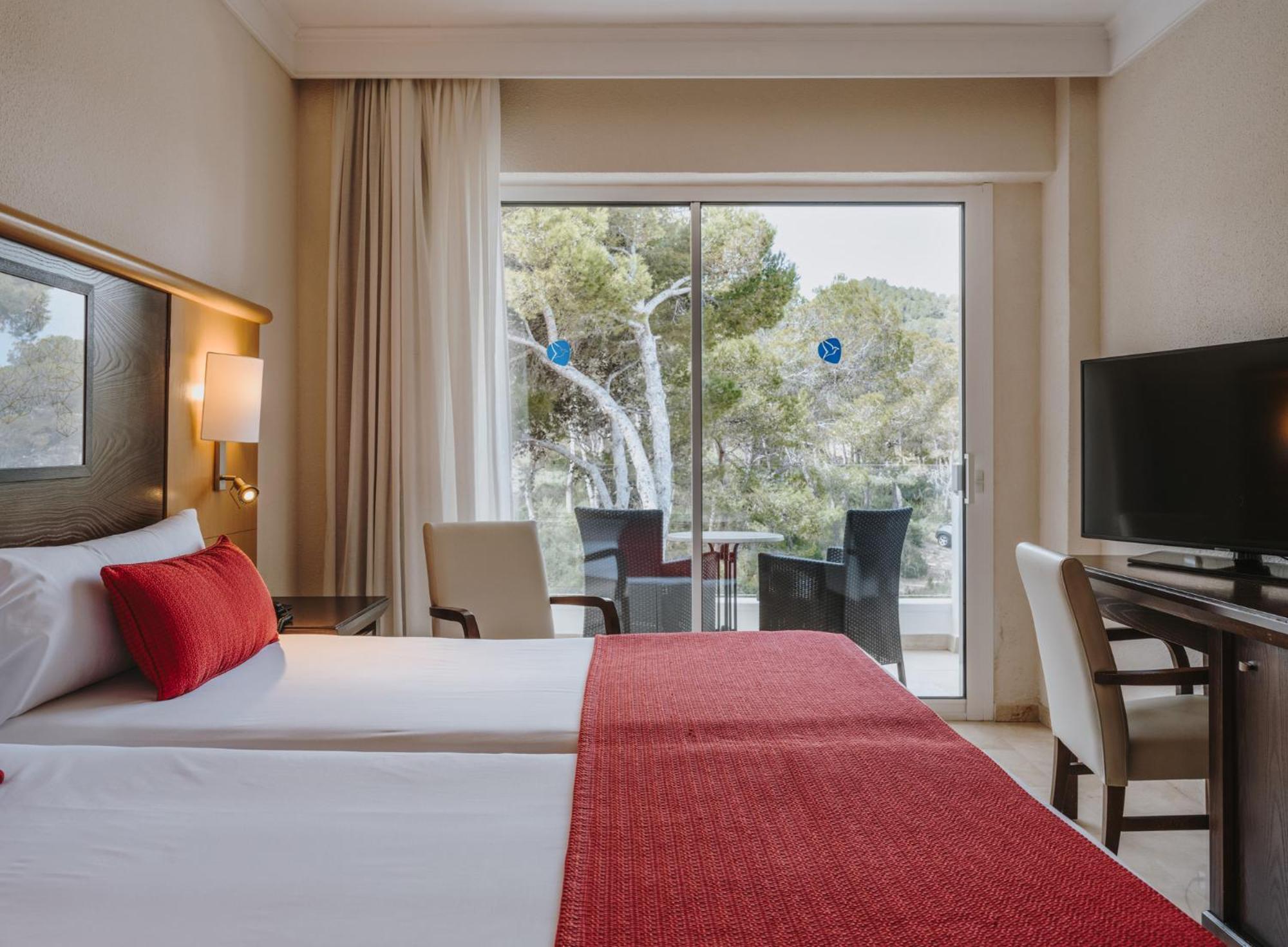 Grupotel Aguait & - Adults Only Hotel 4*