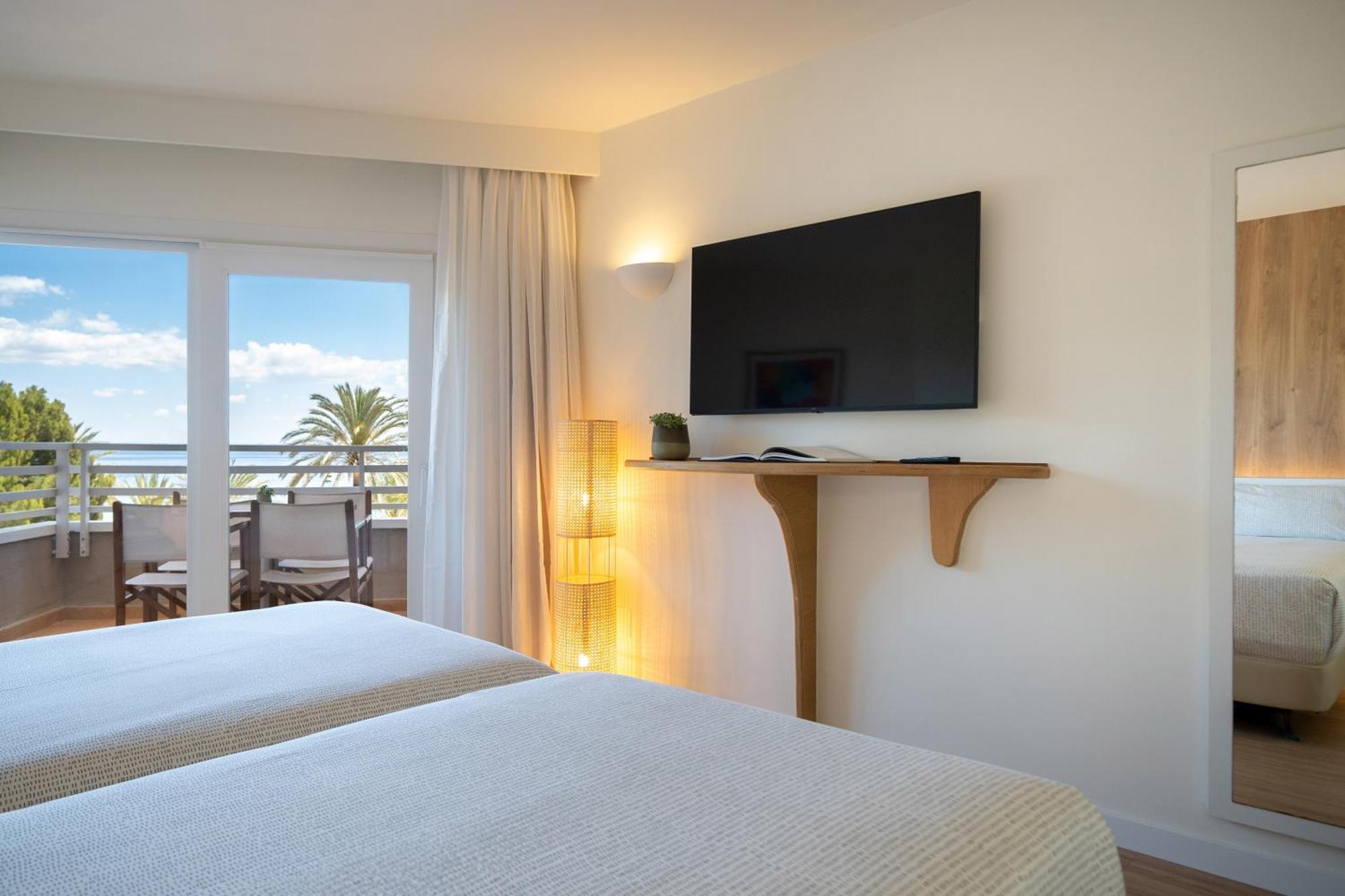 Innside By Melia Wave Calvia Hotel