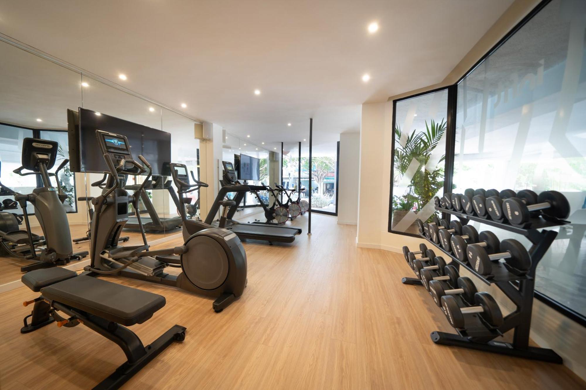 Hotel Innside By Melia Wave Calvia 4*