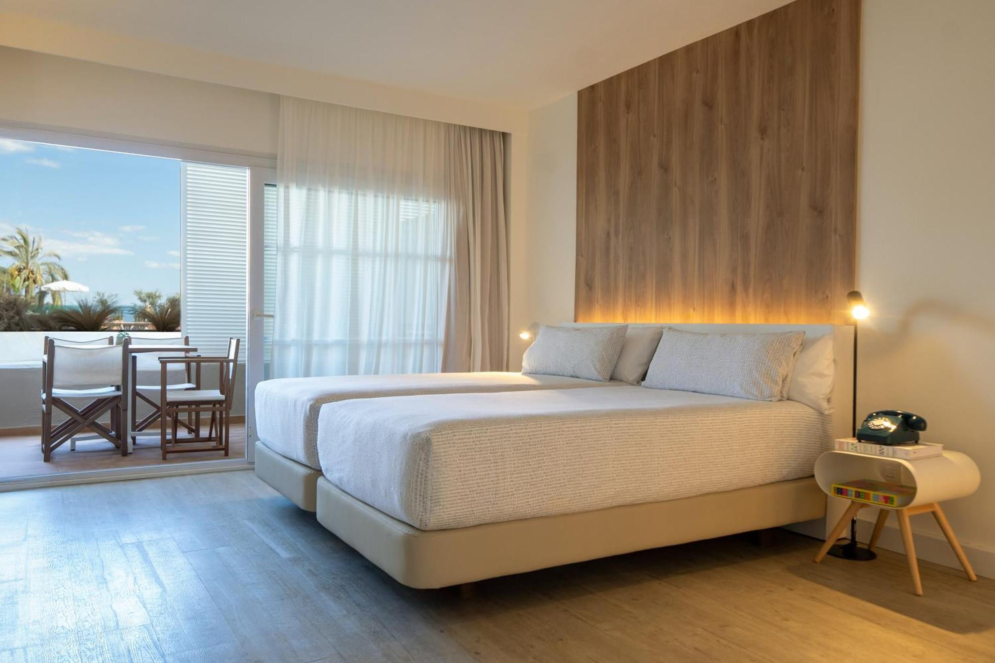 Hotel Innside By Melia Wave Calvia 4*