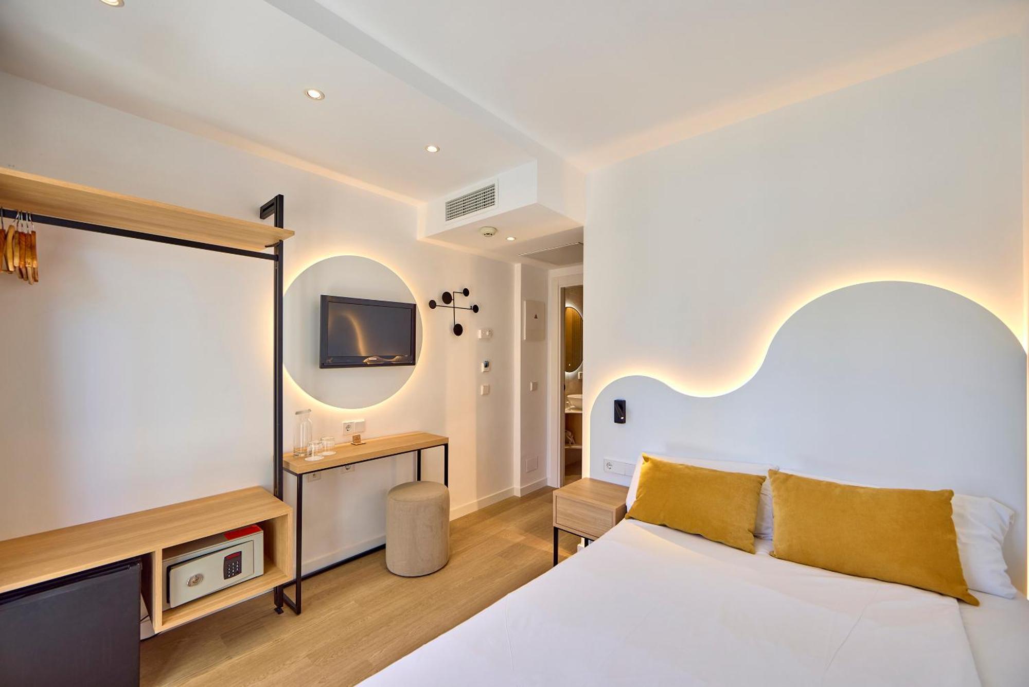 Universal Bikini Hotel Cala Millor (Mallorca)