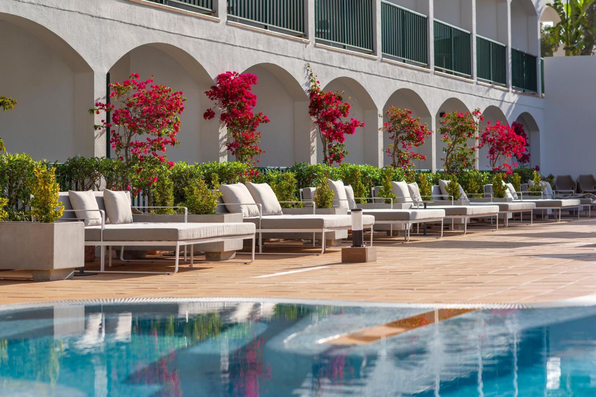 Valentin Paguera Hotel