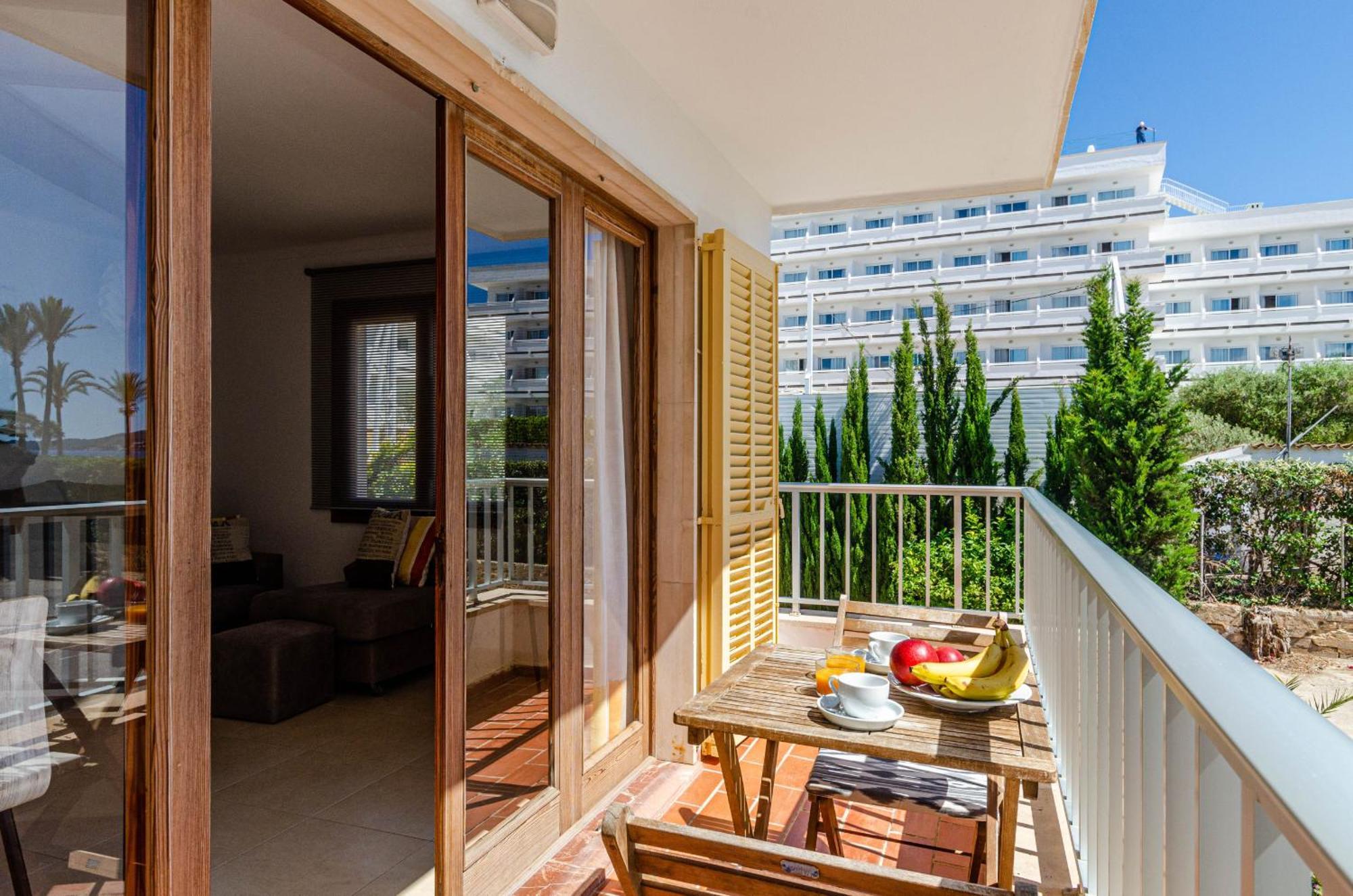 Yourhouse Reganyol