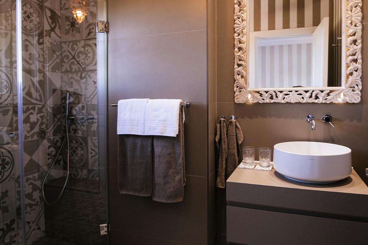 Antonias - Adults Only Bed and breakfast 4*
