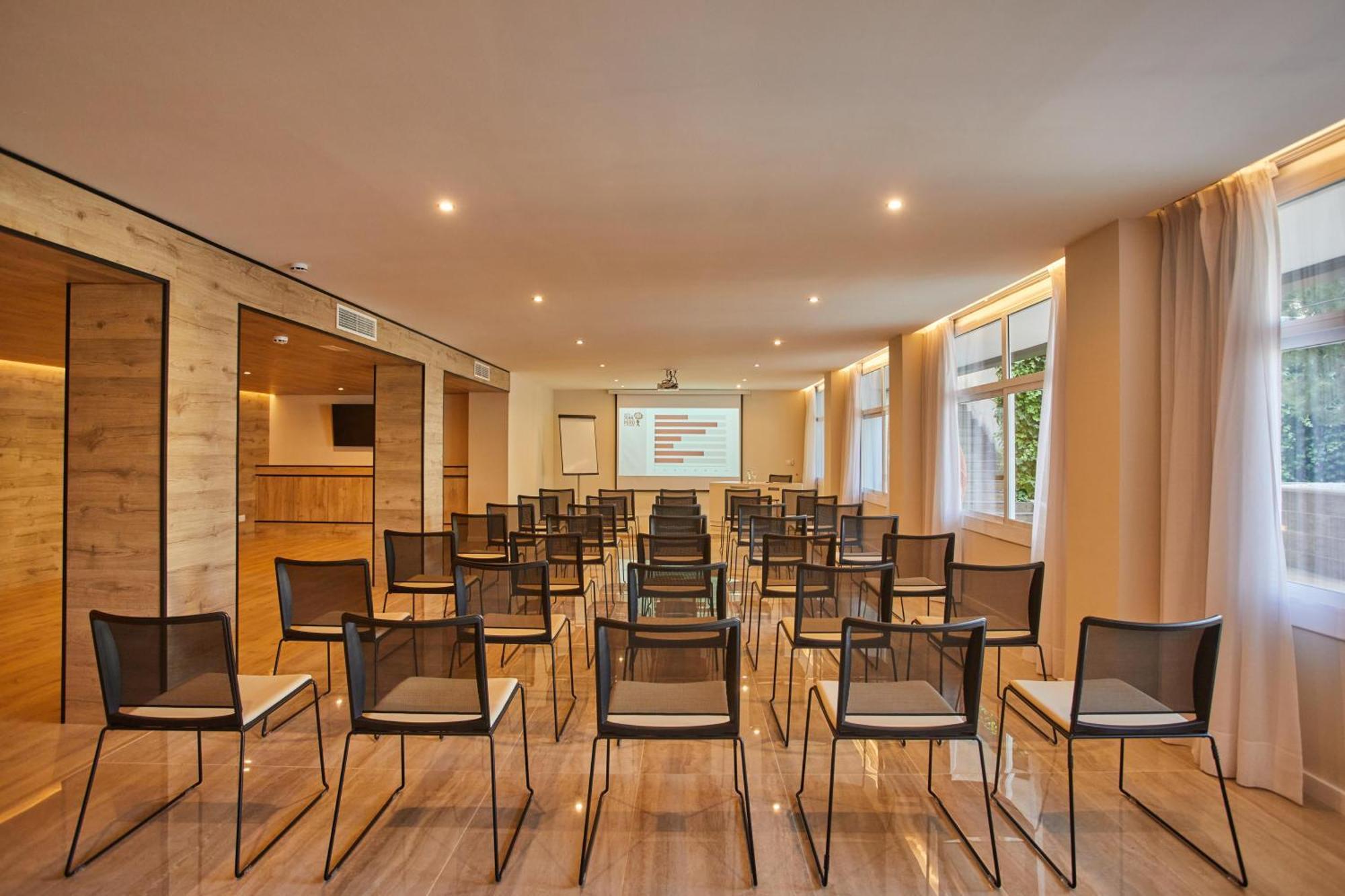 Hotel Joan Miró Museum 4*