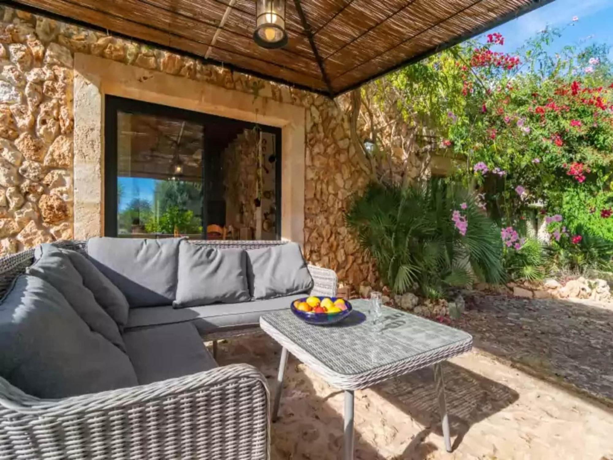 Villa Garriga D'alcudiola - With Private Pool Santa Margalida