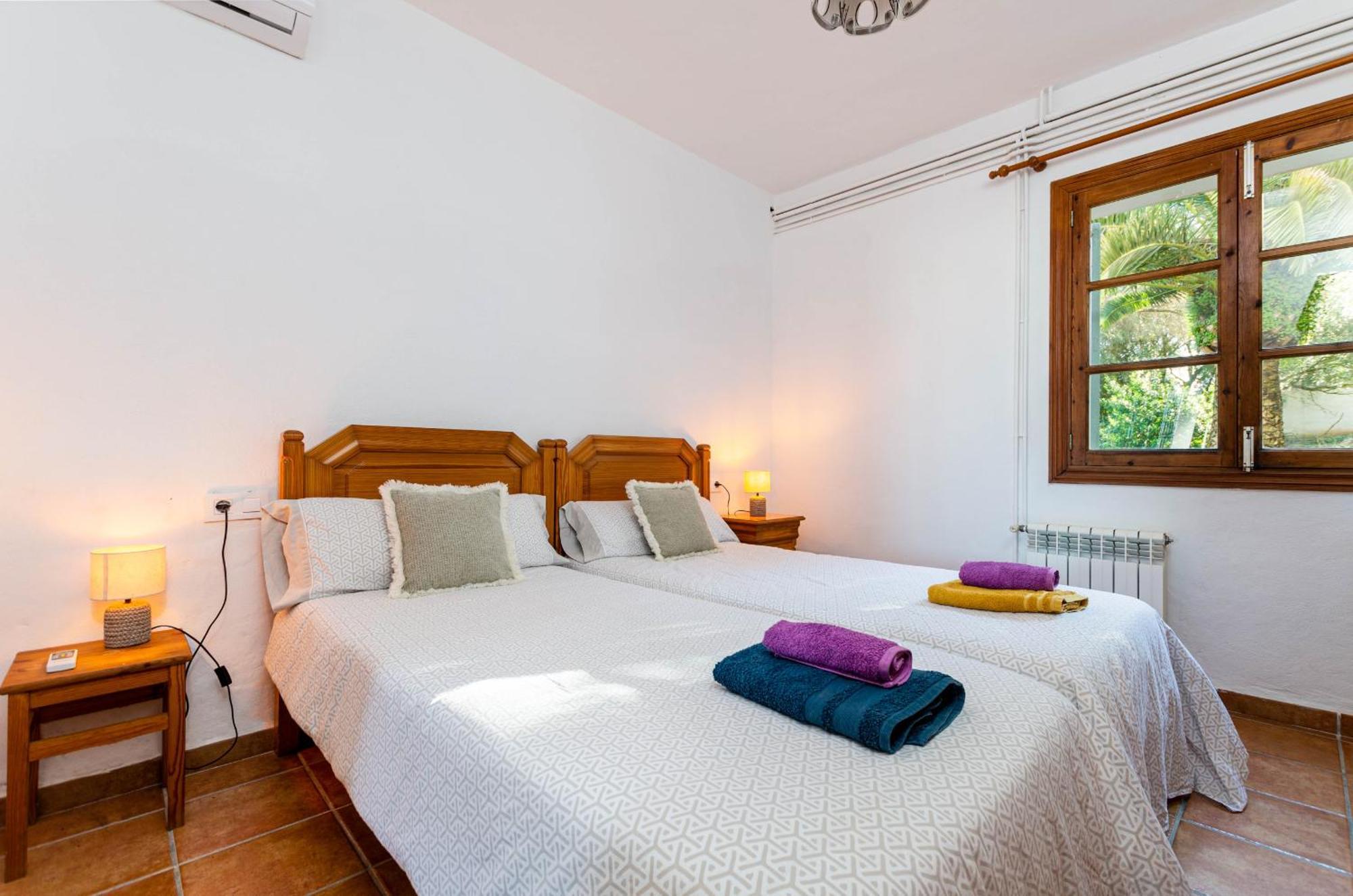 Yourhouse Son Bachs Ariany