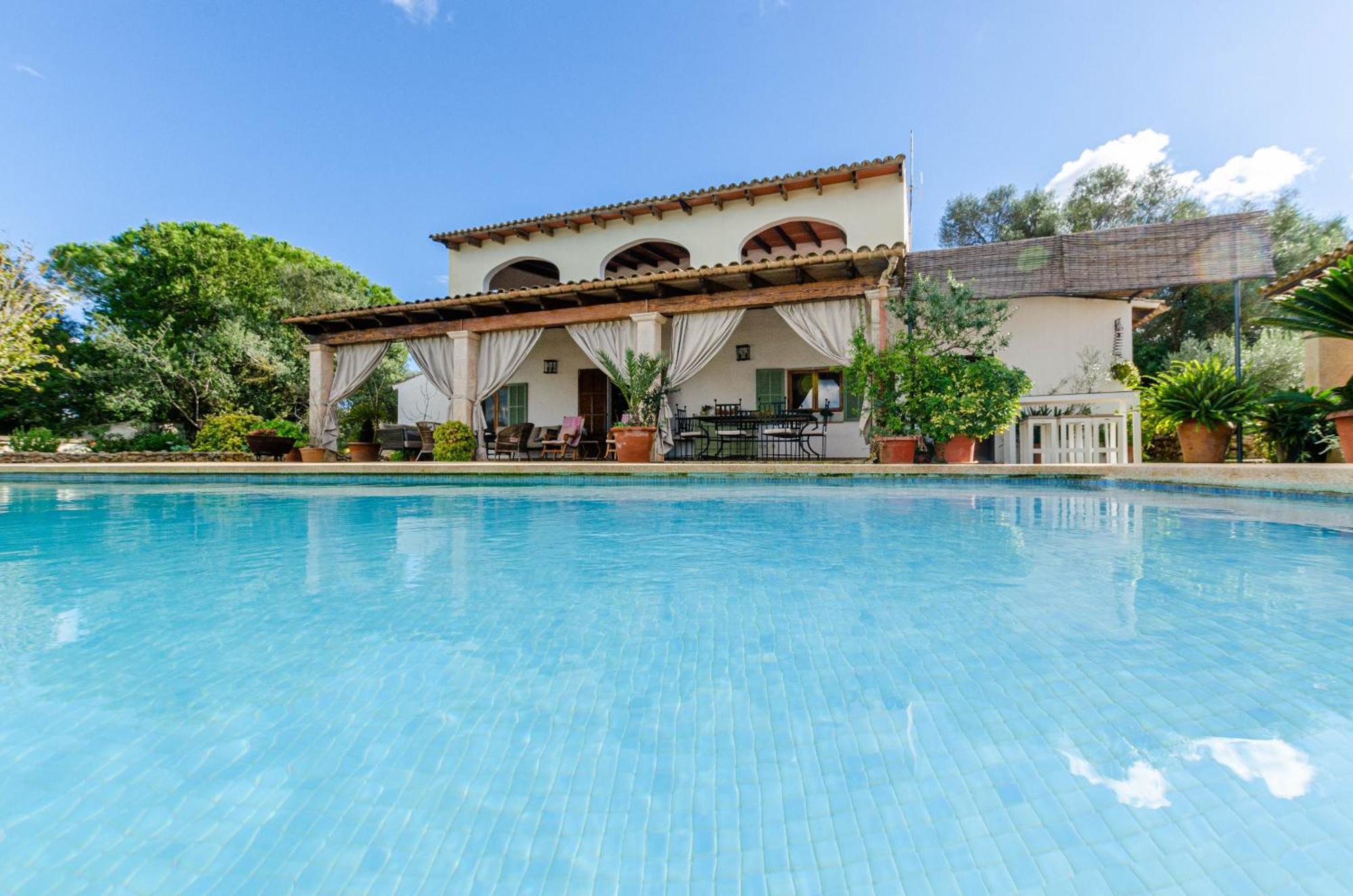 Yourhouse Son Bachs Villa *