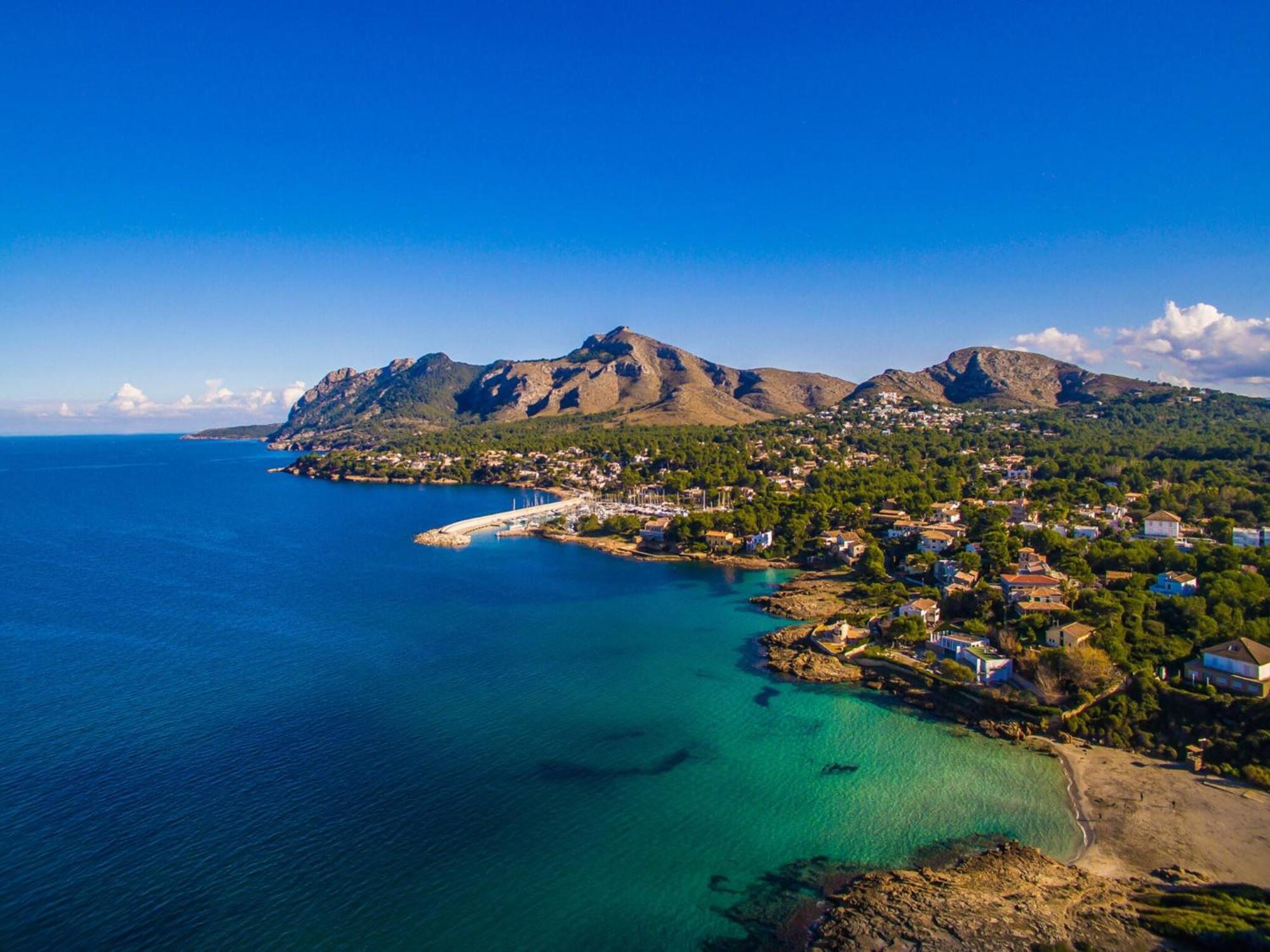 2 Bedroom Spacious Apartment, Majorca * Alcúdia