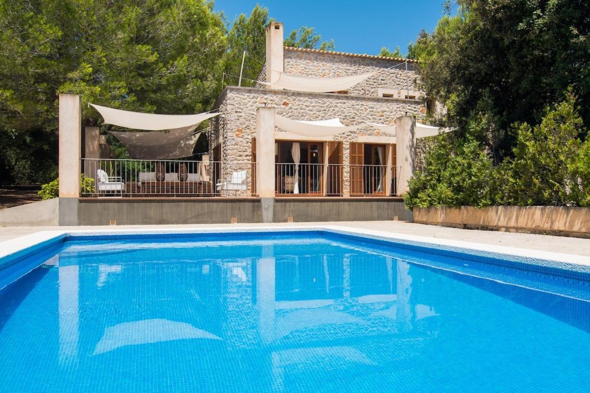 Villa Pula One