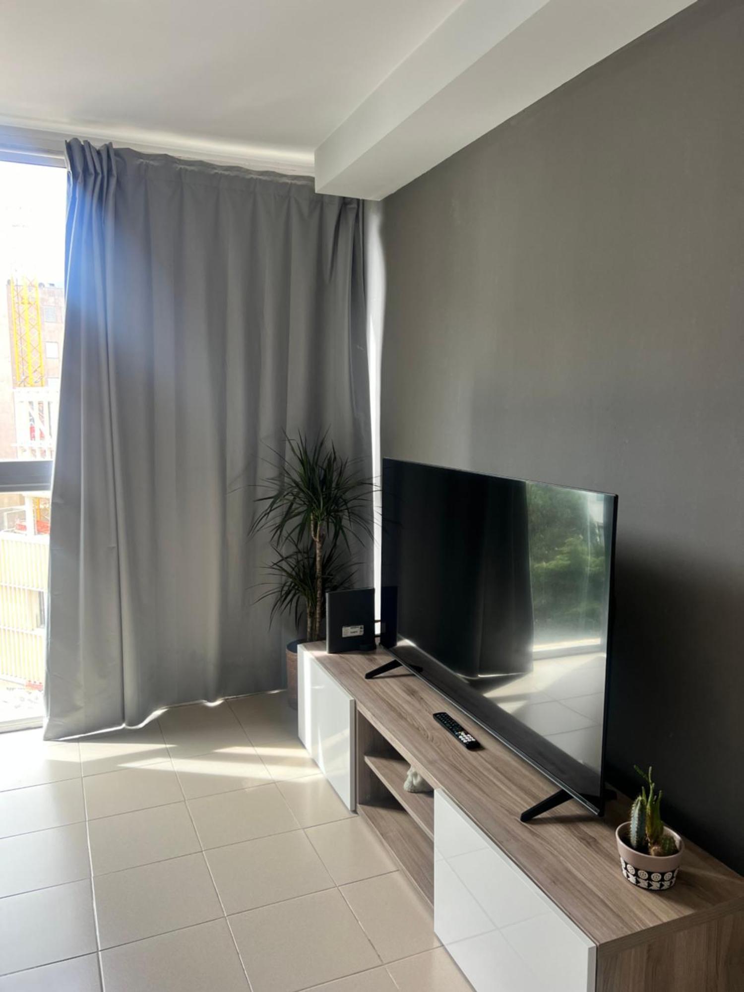 Entero En El Maritimo Apartamento